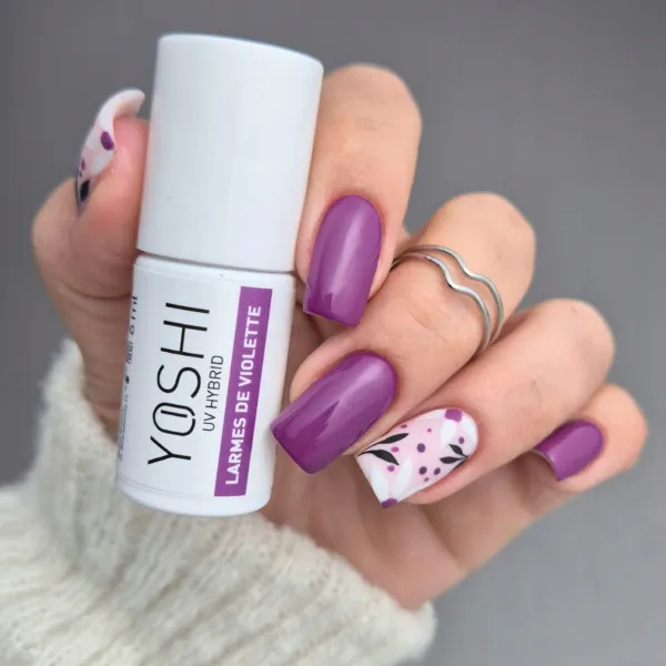 Yoshi Lakier Hybrydowy La Premiere 246 Larmes De Violette 6 ml