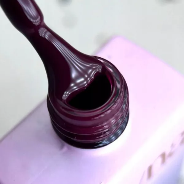 Divna Lakier Hybrydowy The Red 05 7 ml