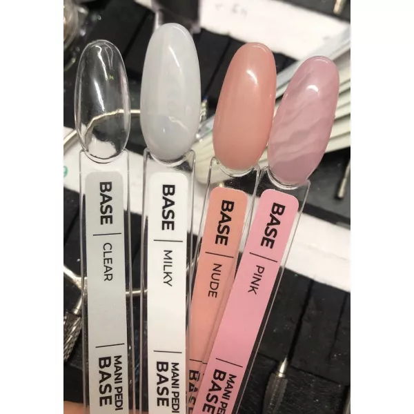 Victoria Vynn Mani Pedi Base Pure Vegan Pink 8 ml