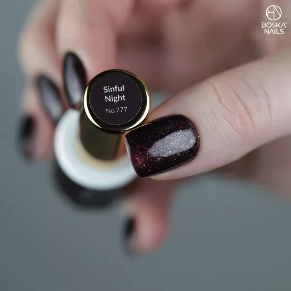 Boska Nails Lakier Hybrydowy Dark Romance 777 Sinful Night 6 ml
