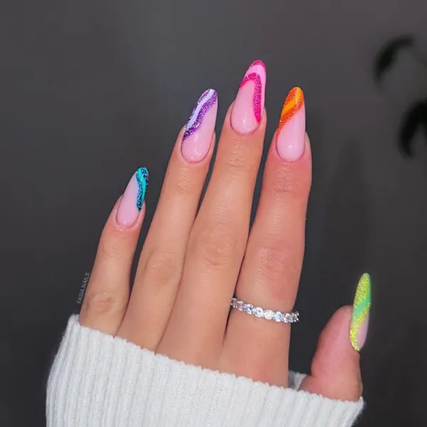 Yoshi Lakier Hybrydowy Flash Retrowave 012 Hula Glow 6 ml